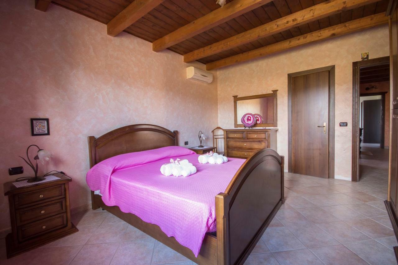 Casa Vacanza Il Mandorlo Domusnovas 外观 照片