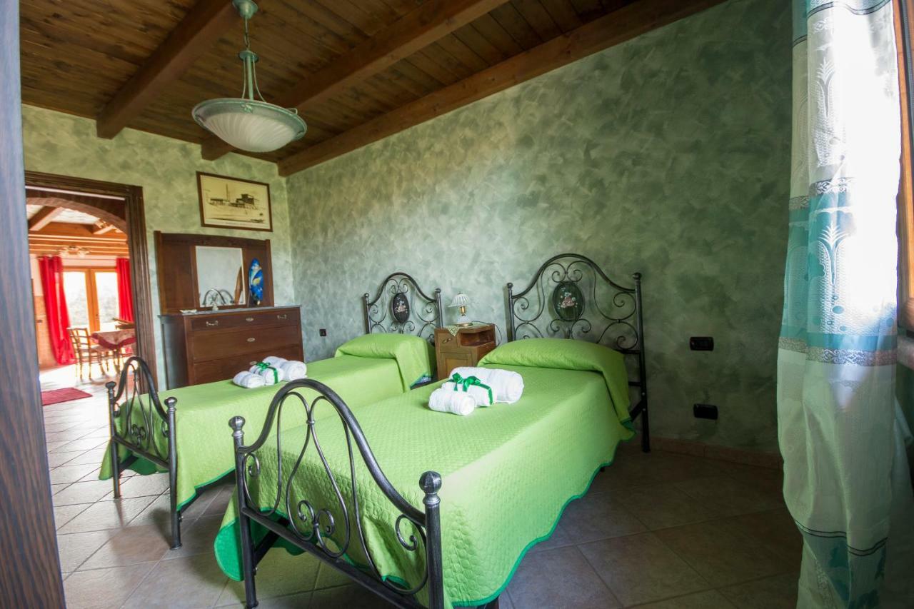 Casa Vacanza Il Mandorlo Domusnovas 外观 照片