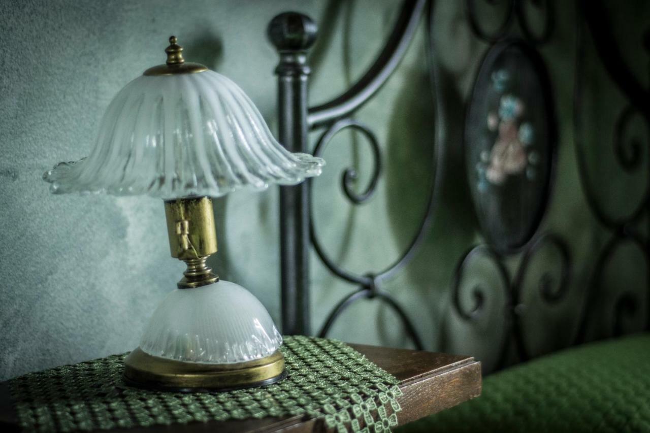Casa Vacanza Il Mandorlo Domusnovas 外观 照片